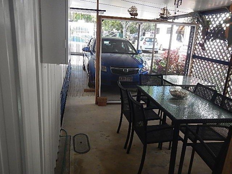 9/1 KalMaKuta Drive, Sandstone Point QLD 4511