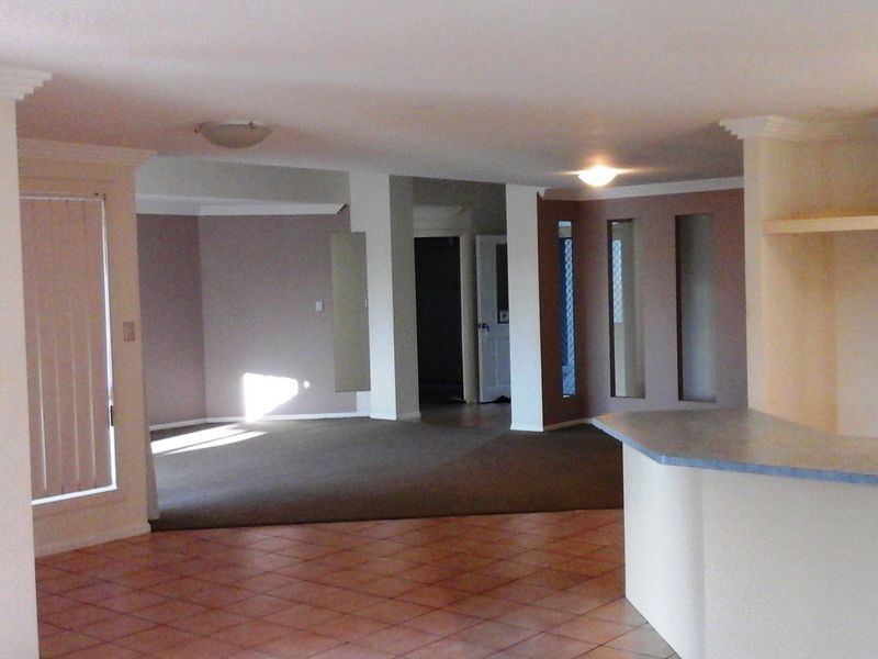 24 Topsail Circuit, Banksia Beach QLD 4507