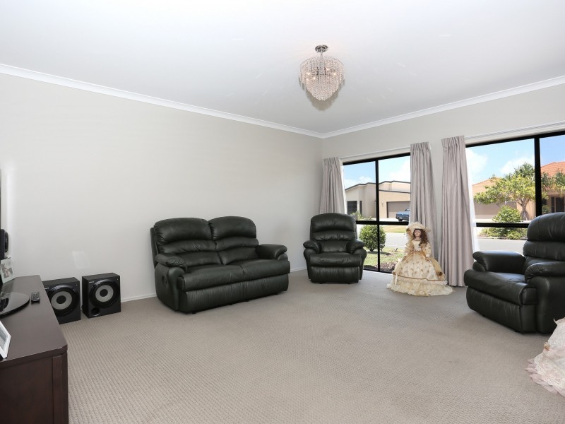 12 Seaeagle Place, Banksia Beach QLD 4507