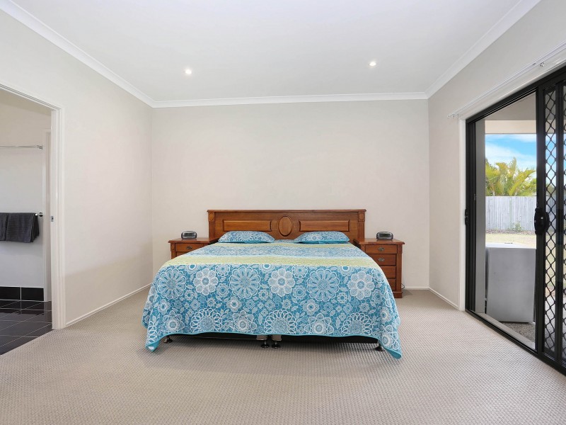 12 Seaeagle Place, Banksia Beach QLD 4507