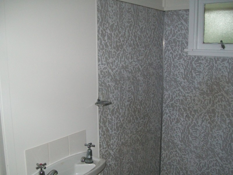 25A Queen Street, Bongaree QLD 4507