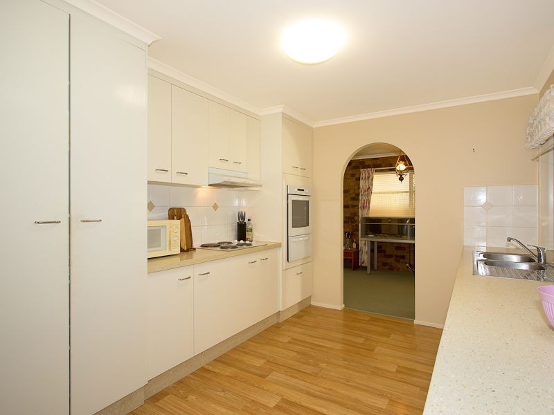 142 Peel Road, Ningi QLD 4511