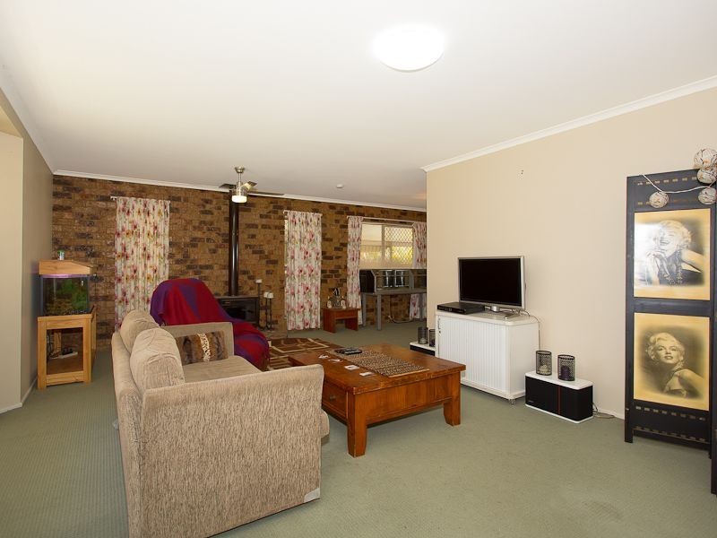 142 Peel Road, Ningi QLD 4511