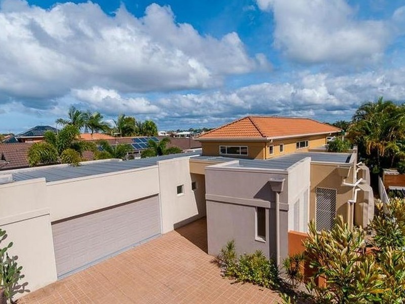43 Dugong Crescent, Banksia Beach QLD 4507