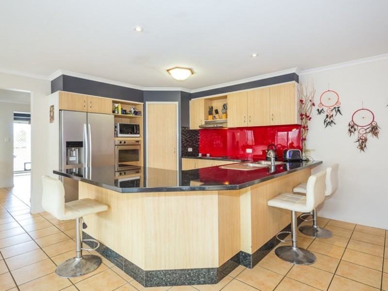 15 Albatross Court, Banksia Beach QLD 4507