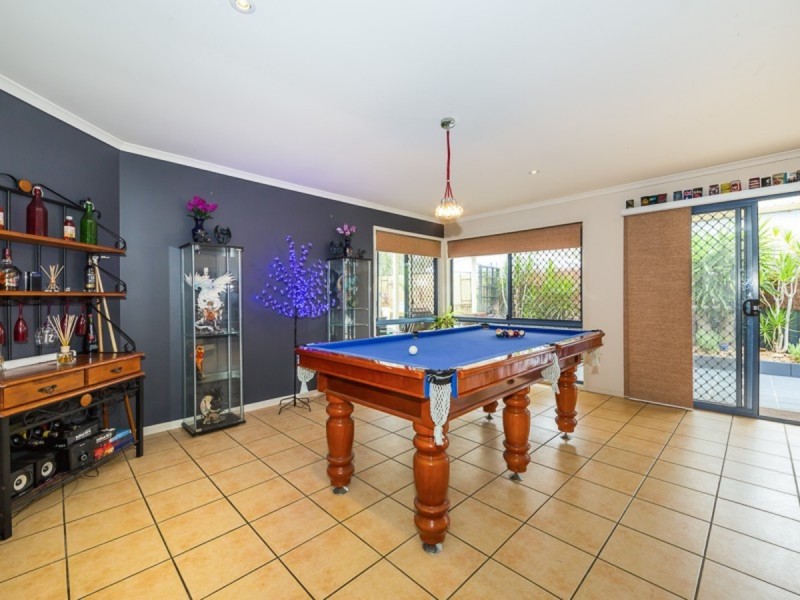 15 Albatross Court, Banksia Beach QLD 4507