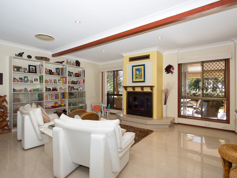 14 Venus Court, Banksia Beach QLD 4507