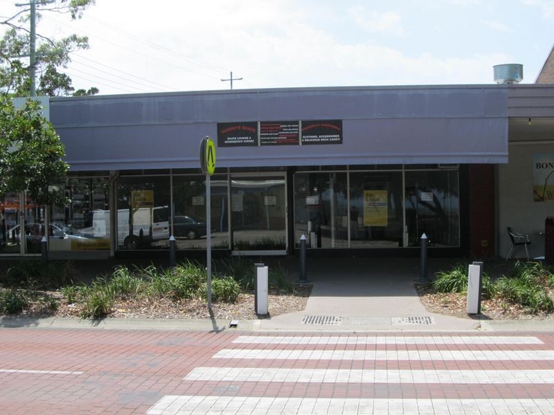 2/1 Toorbul Street, Bongaree QLD 4507