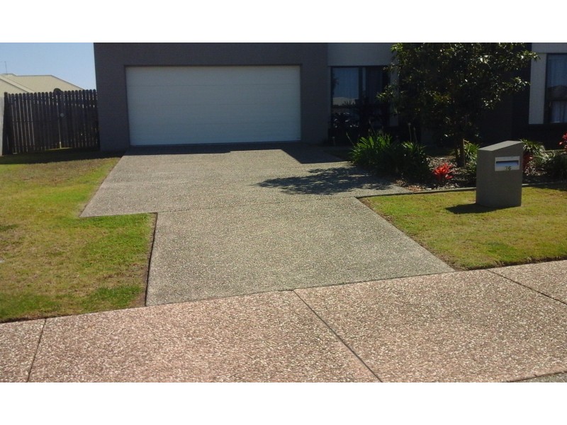 36 Ningi Waters Drive, Ningi QLD 4511