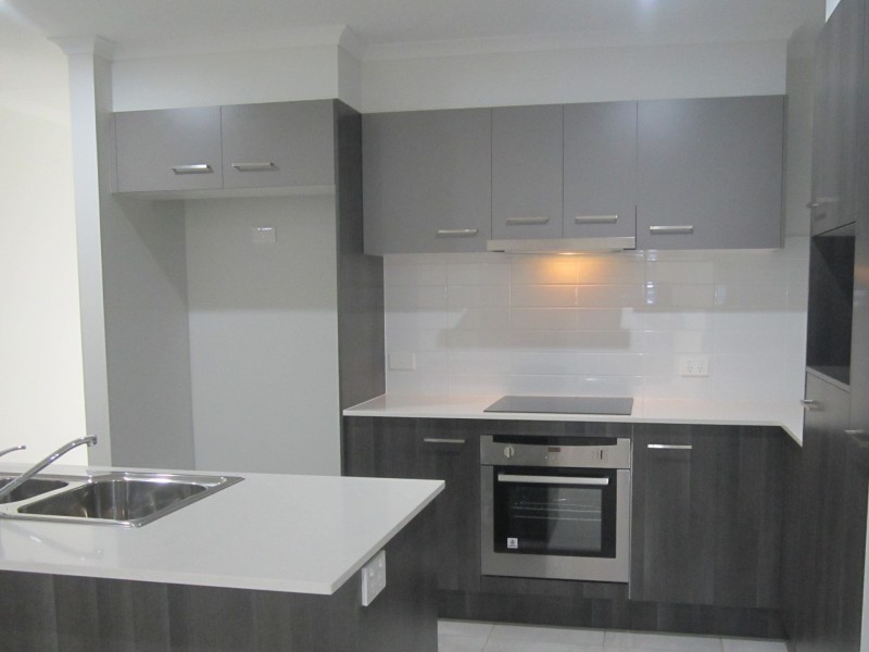 36 Ningi Waters Drive, Ningi QLD 4511