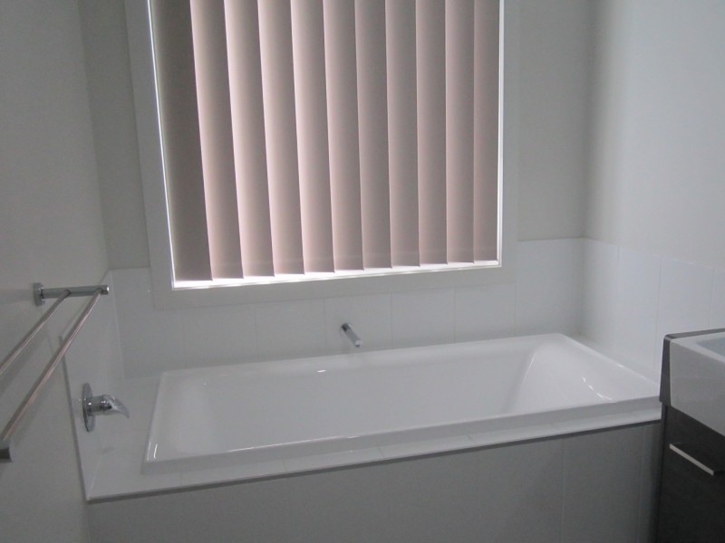 36 Ningi Waters Drive, Ningi QLD 4511