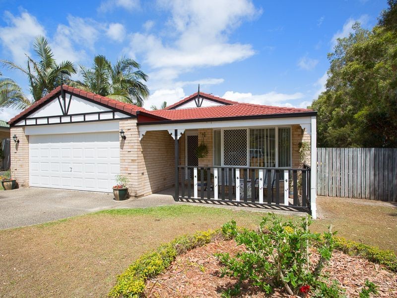 Sandstone Point QLD 4511