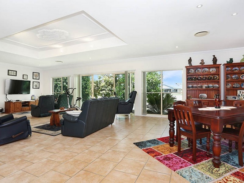 14 Tamala Court, Bongaree QLD 4507