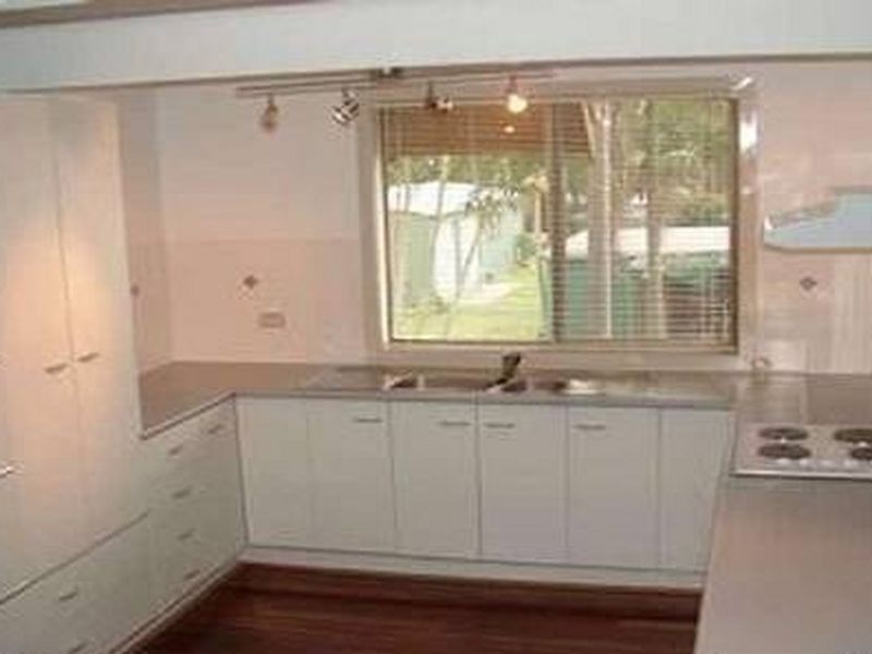 104 Bishop Road, Beachmere QLD 4510