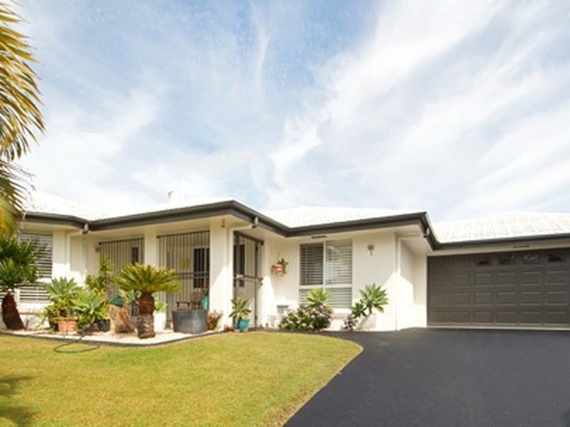 1 Yardarm Ct, Banksia Beach QLD 4507