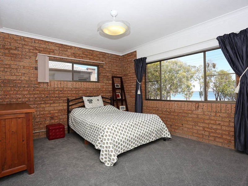 2/2 Sunderland Drive, Banksia Beach QLD 4507