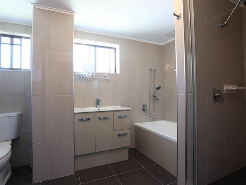 2/2 Sunderland Drive, Banksia Beach QLD 4507