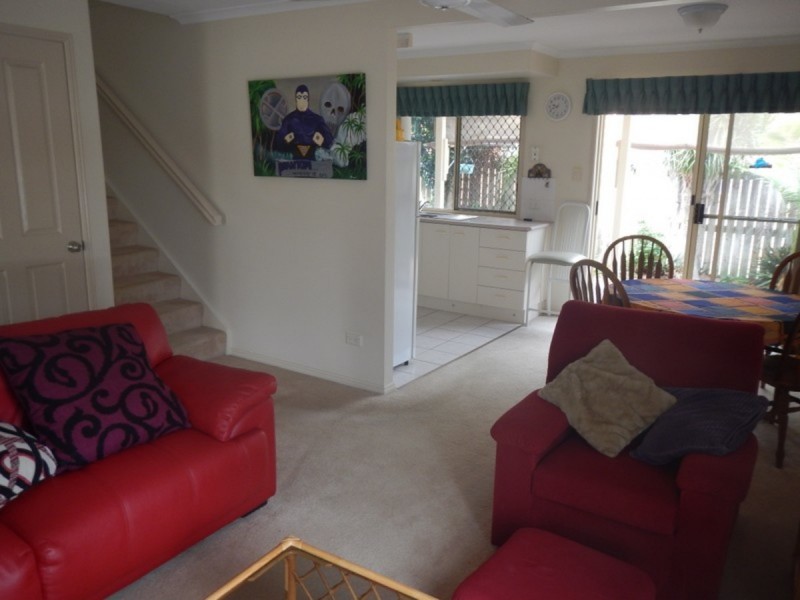 1/20-22 Kangaroo Avenue, Bongaree QLD 4507