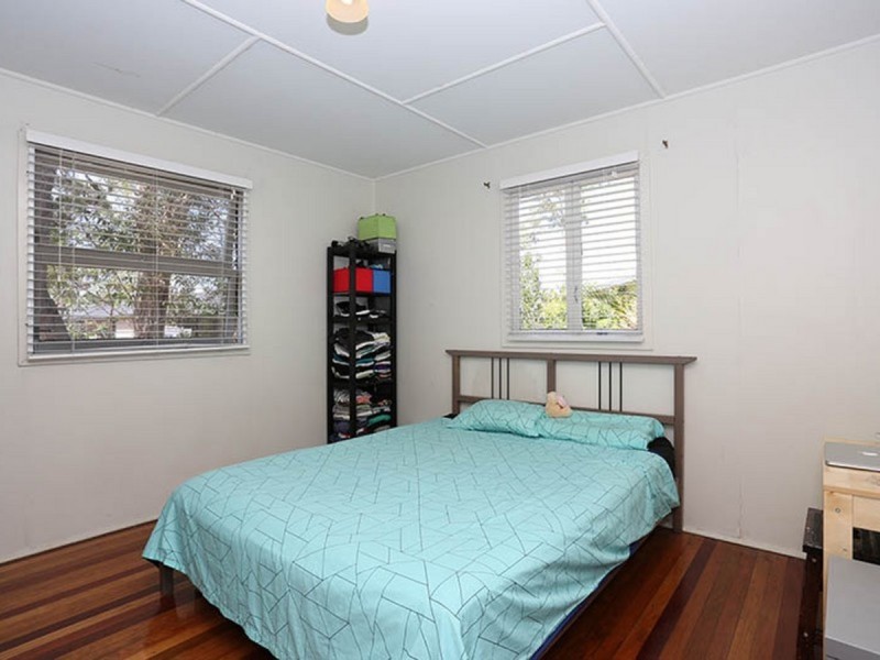 13 Lyrebird Lane, Bongaree QLD 4507