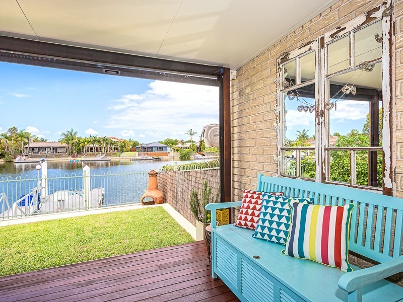 1/19 Bowsprit Crescent, Banksia Beach QLD 4507
