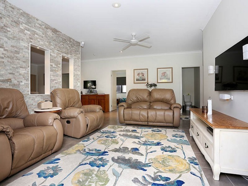 49 Dunebean Drive, Banksia Beach QLD 4507