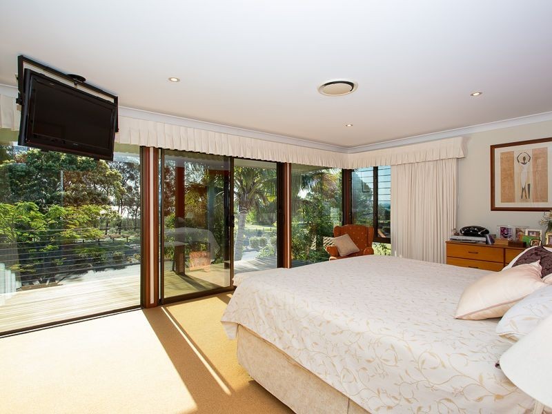 14 Venus Ct, Banksia Beach QLD 4507