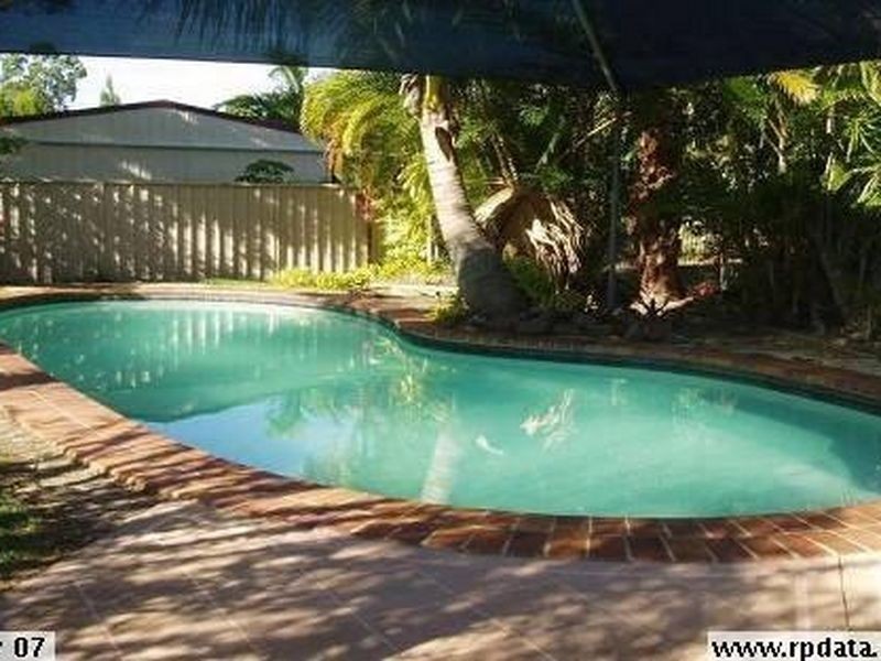 58 Relesah Drive, Ningi QLD 4511