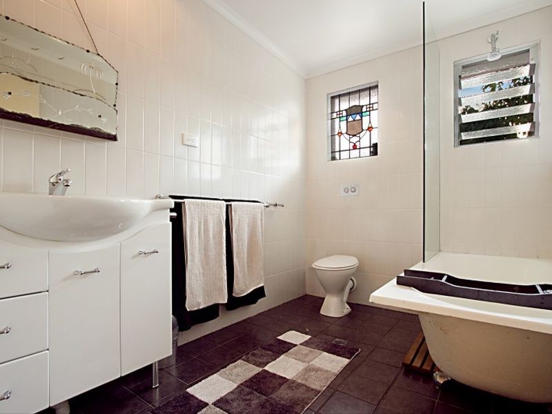 23 Fairway Avenue, Bribie Island QLD 4507