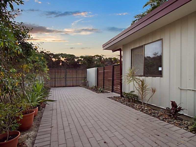 23 Fairway Avenue, Bribie Island QLD 4507