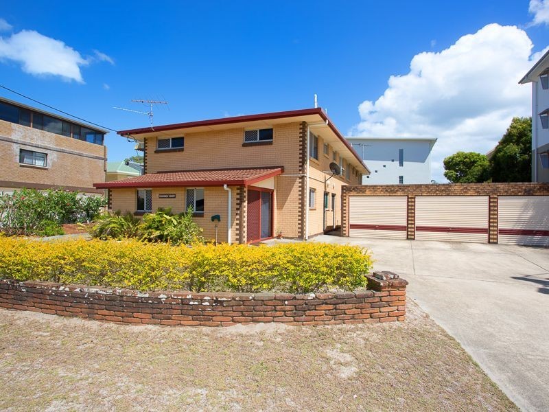 2/4 Thornely Close, Bellara QLD 4507