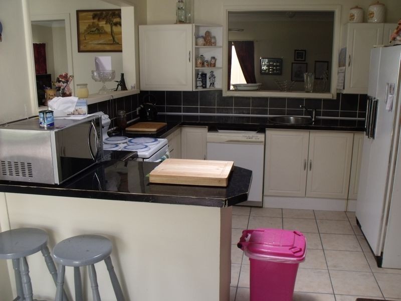 9 Crane Street, Bribie Island QLD 4507