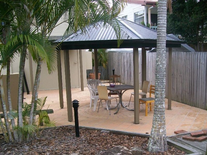 12 Sunshine Avenue, Bribie Island QLD 4507