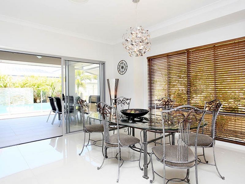 2 Robusta Court, Bribie Island QLD 4507