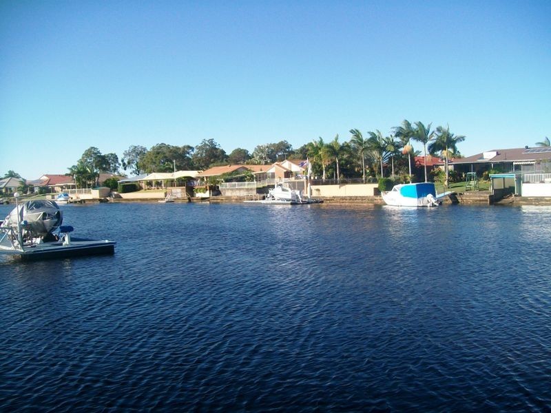 14 Hoya Cr, Bongaree QLD 4507