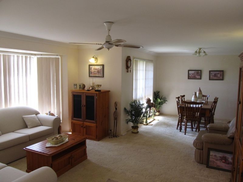 37 Avon Avenue, Bribie Island QLD 4507
