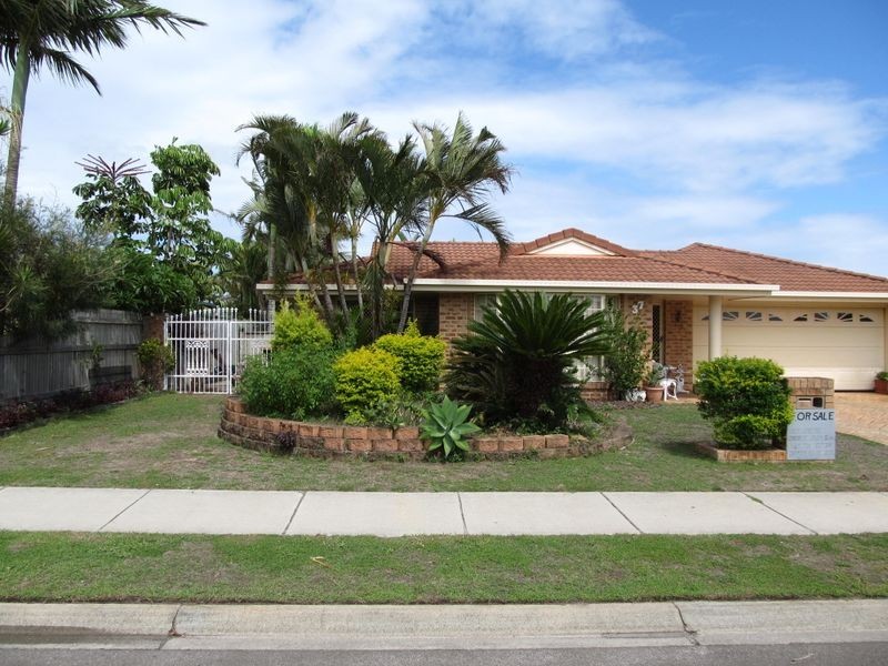 37 Avon Avenue, Bribie Island QLD 4507