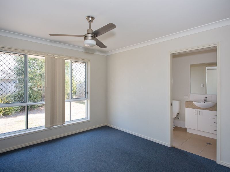 20 Dewdrop Place, Ningi QLD 4511