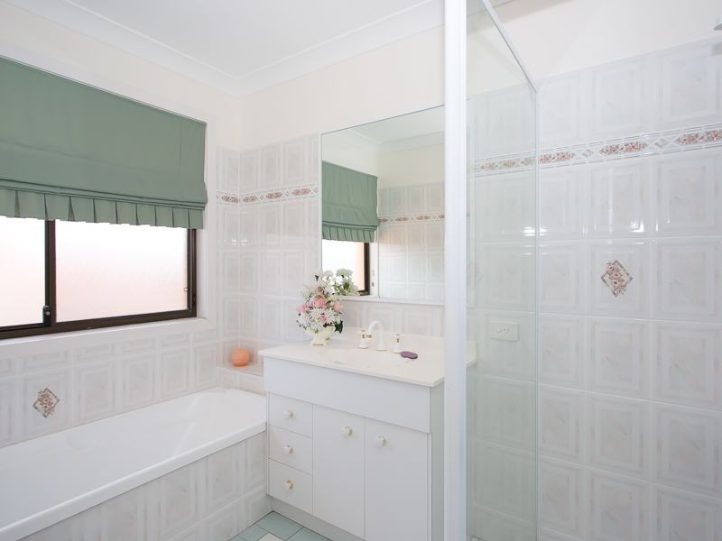 41 Voyagers Drive, Bribie Island QLD 4507