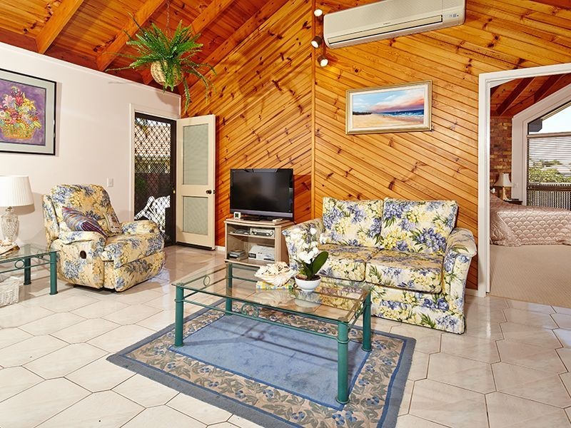 24 Jacaranda Drive, Bribie Island QLD 4507