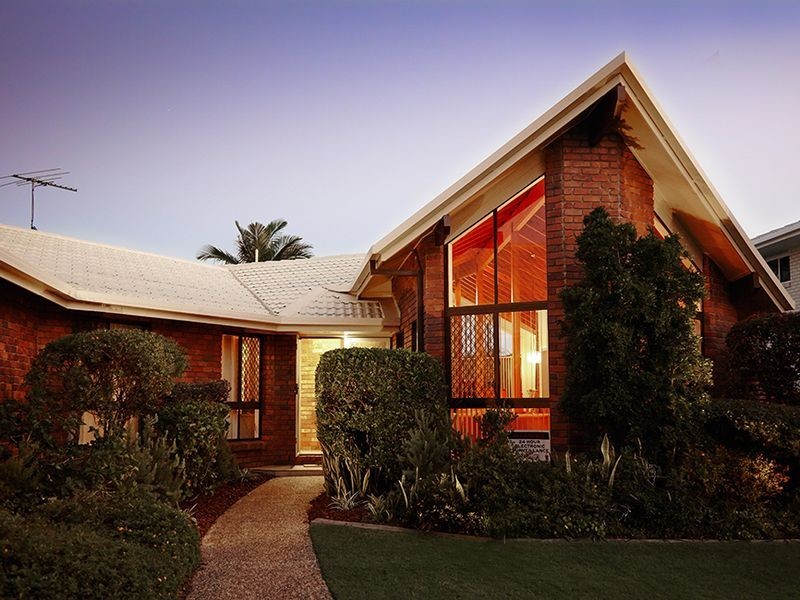 24 Jacaranda Drive, Bribie Island QLD 4507