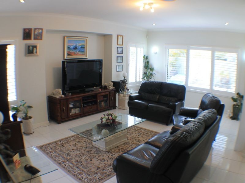 79 Raptor Parade, Bribie Island QLD 4507