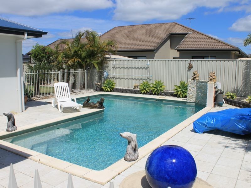 79 Raptor Parade, Bribie Island QLD 4507