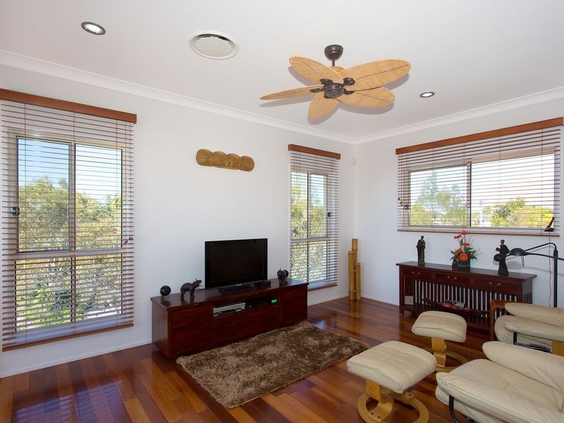 170 Marina Boulevarde, Bribie Island QLD 4507