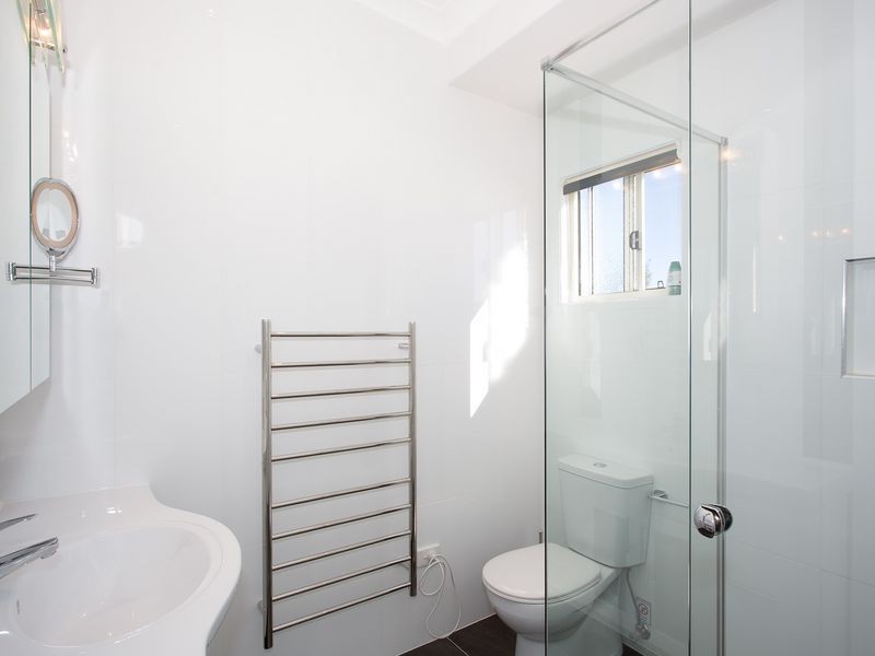 170 Marina Boulevarde, Bribie Island QLD 4507