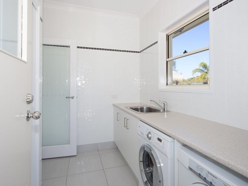 170 Marina Boulevarde, Bribie Island QLD 4507