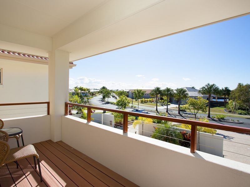 170 Marina Boulevarde, Bribie Island QLD 4507