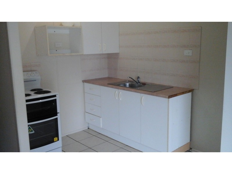 1/24 Bestman Avenue, Bongaree QLD 4507