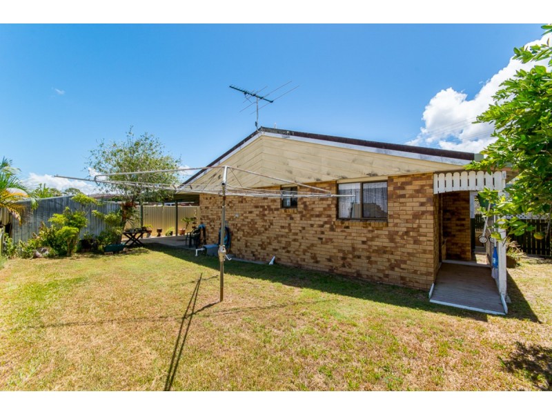 42 Sunderland Drive, Banksia Beach QLD 4507