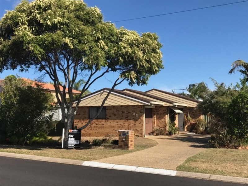 42 Sunderland Drive, Banksia Beach QLD 4507