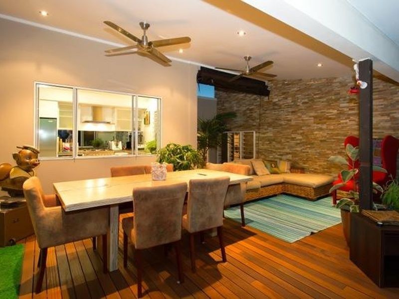 10 Oxley Way, Bribie Island QLD 4507